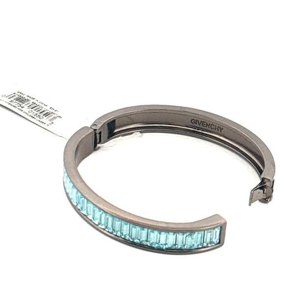 Vintage GIVENCHY hammered silver tone London Blue Topaz color bracelet - Picture 5 of 13